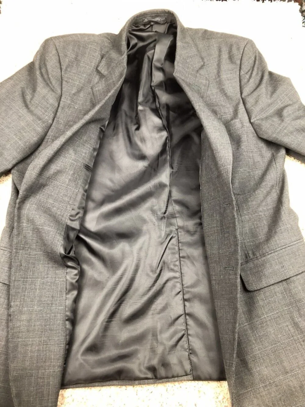 Bryant Park Roberts Men’s Shop Gray Wool Polyester Suit 44 Large 84126 Lined